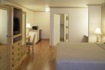 6-vista, Ca Hotel 2*